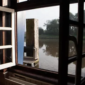 3* Hotel Boat De Barge
